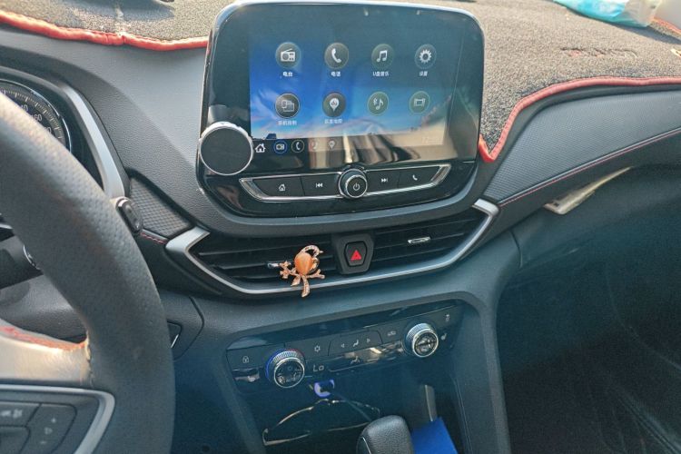 雪佛兰 沃兰多 2018款 Redline 530T 自动耀享版（5+2款） 国V中控内饰16