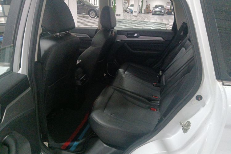 哈弗H6 2018款 红标 运动版 1.5T 手动两驱精英型中控内饰21