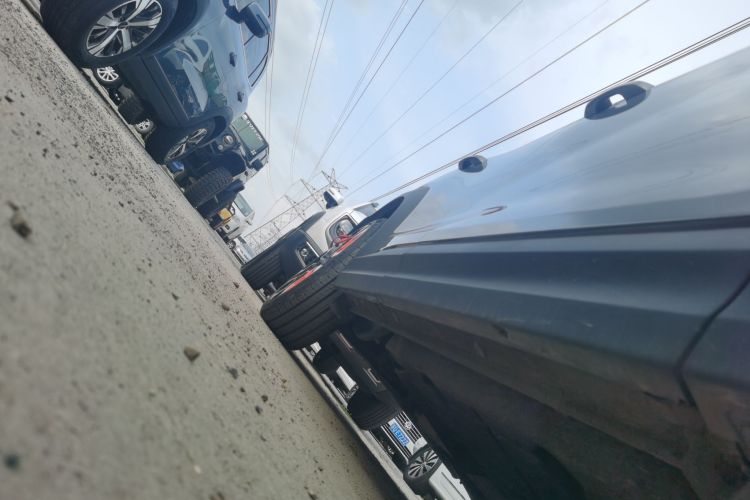 领克06 2020款 1.5T 耀Halo机舱底盘29