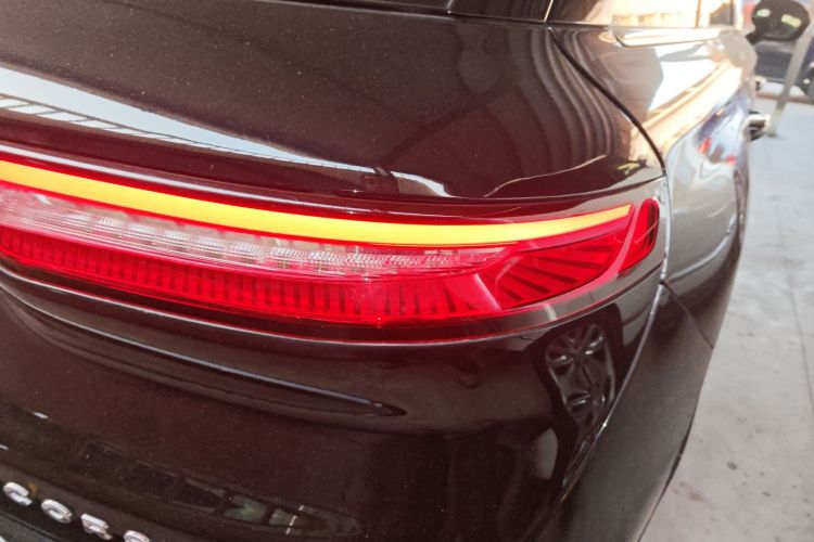 林肯 冒险家 2022款 2.0T 两驱尊雅版车身外观9