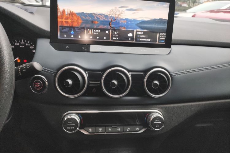 日产 逍客 2025款 荣誉 2.0L CVT XV真心版局部细节16