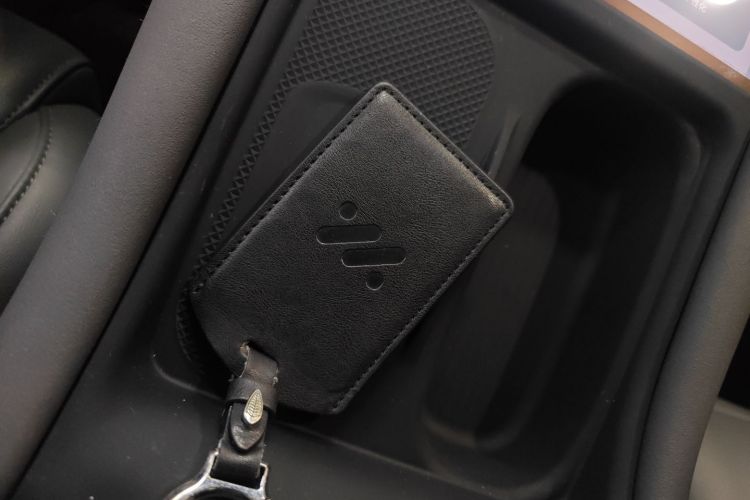 智己汽车 智己LS6 2025款 灵蜥智驾版中控内饰11