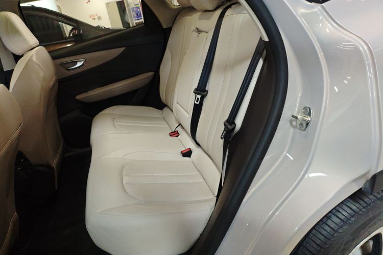 名爵 MG ES5 2025款 525max 后驱智驾版中控内饰7004