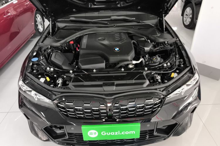 宝马3系 2024款 325Li M运动曜夜套装机舱底盘24