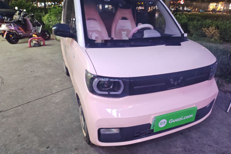 五菱汽车 宏光MINIEV 2021款 马卡龙臻享款 磷酸铁锂车身外观6006