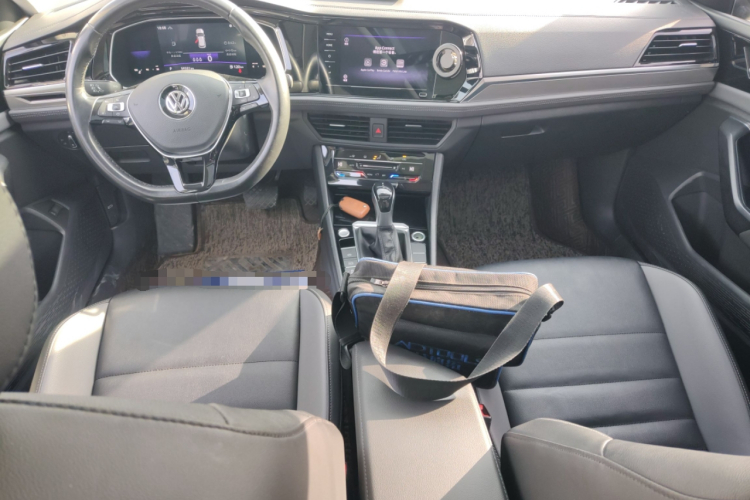 大众 速腾 2021款 280TSI DSG超越版中控内饰7002