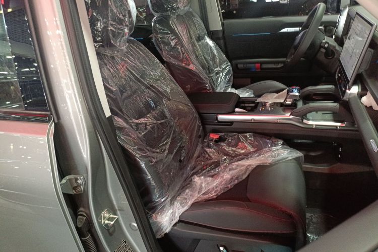 捷途山海 捷途旅行者C-DM 2024款 C-DM 129KM 林野版局部细节41