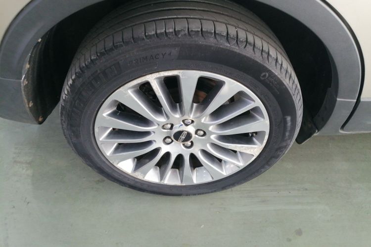 林肯MKC 2014款 2.0T 四驱尊雅版车身外观6008