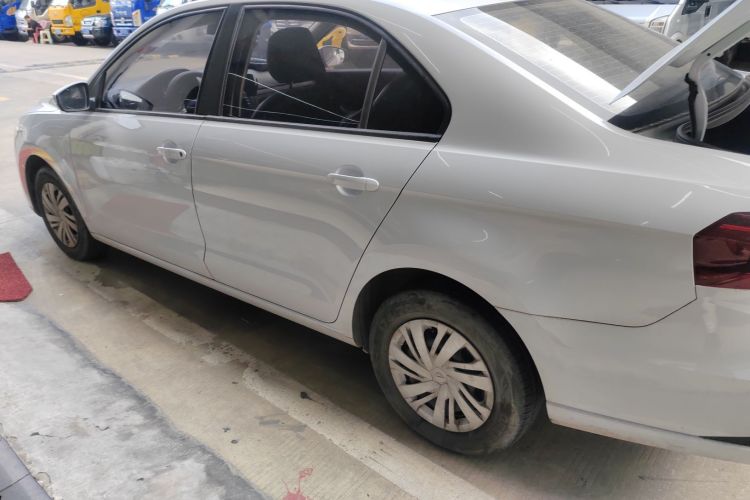 捷达VA3 2020款 1.5L 自动向上人生版车身外观4