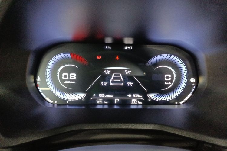 吉利汽车 帝豪 2025款 第4代 1.5L CVT尊贵型中控内饰14