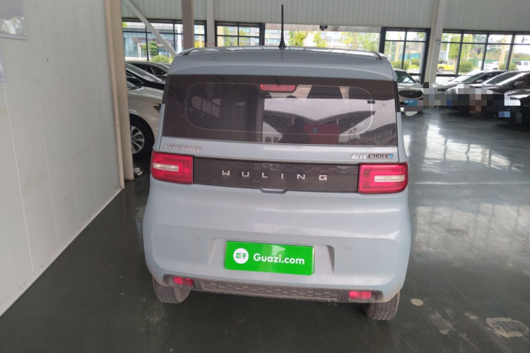 五菱汽车 宏光MINIEV 2022款 轻松款 磷酸铁锂车身外观6