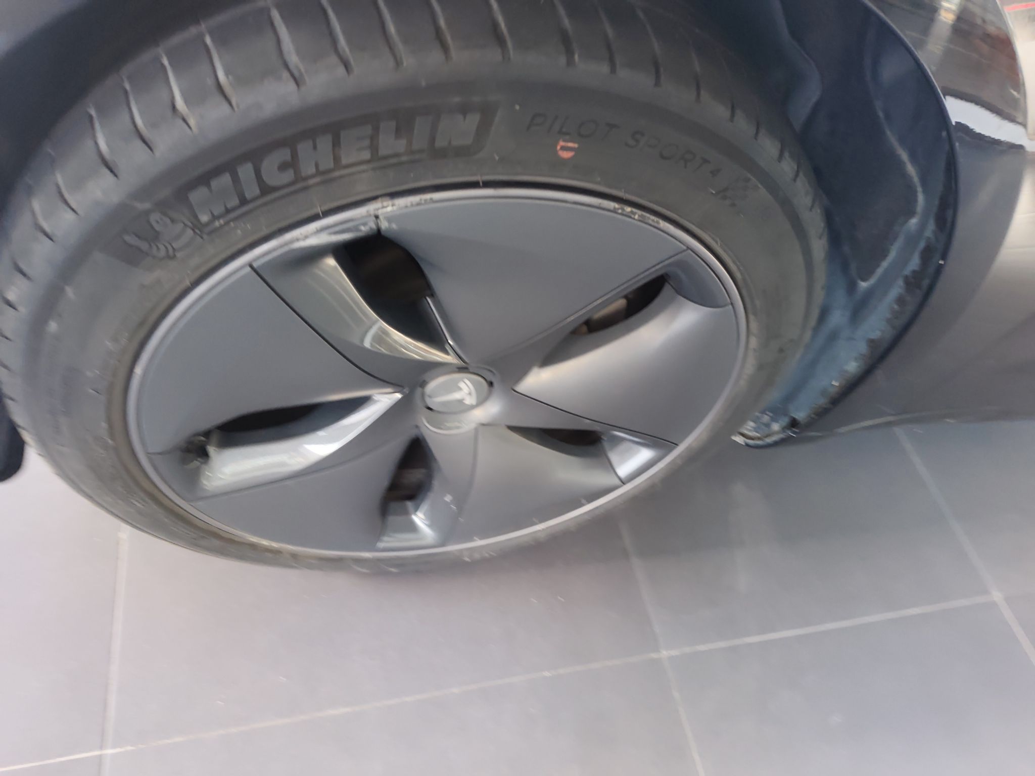 特斯拉 Model 3 2020款 标准续航后驱升级版