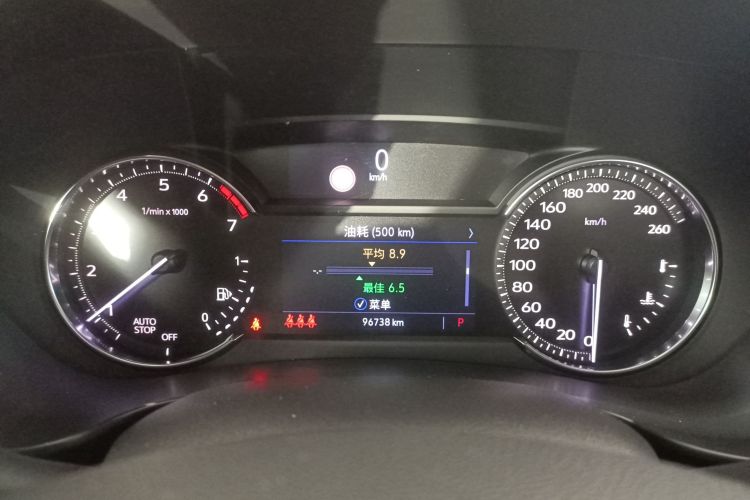 凯迪拉克XT4 2020款 28T 两驱领先型中控内饰14