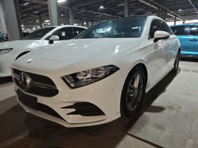 奔驰A级 2020款 改款二 A 180 L 运动轿车