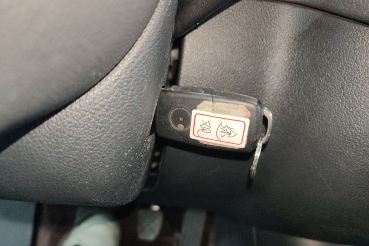 大众 途观 2016款 300TSI 手动两驱风尚版中控内饰11