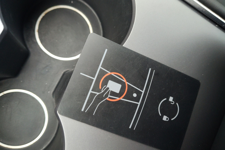 特斯拉 Model 3 2021款 标准续航后驱升级版中控内饰7001