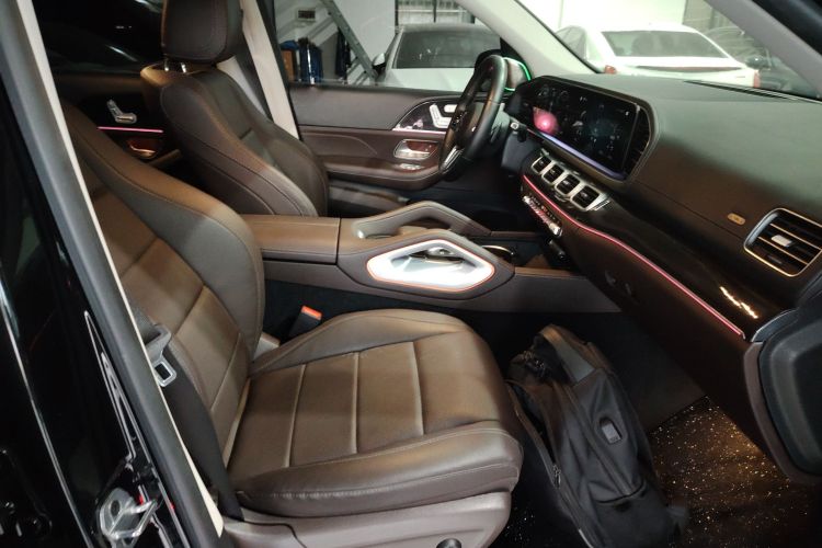 奔驰GLE 2023款 GLE 350 4MATIC 时尚型局部细节41