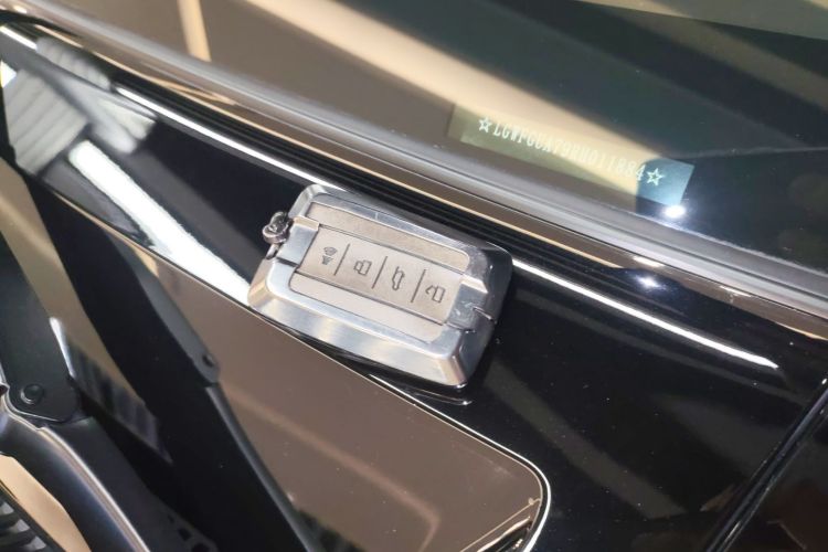 坦克700新能源 2024款 Hi4-T 极境版中控内饰11