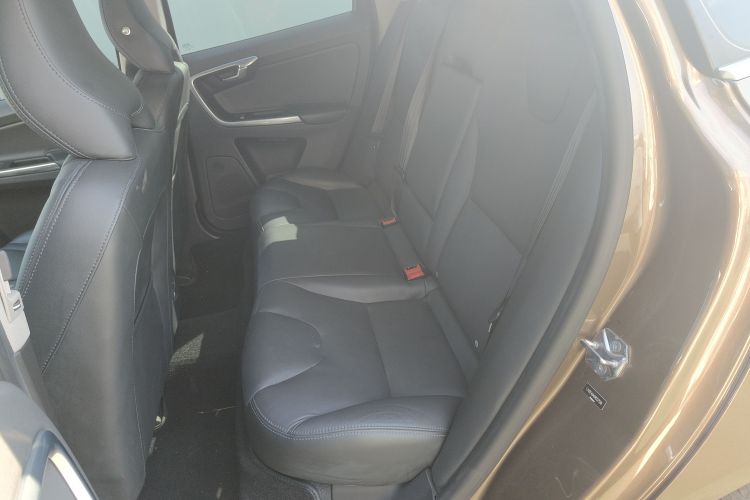 沃尔沃XC60 2017款 T5 智进升级版中控内饰21