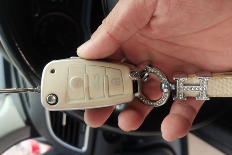 奥迪Q3 2013款 35 TFSI 舒适型中控内饰11