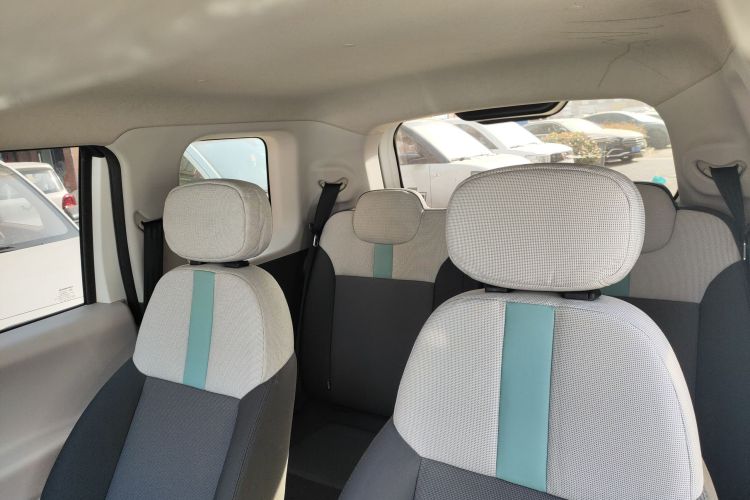 长安启源 长安Lumin 2022款 210km 香甜款中控内饰22