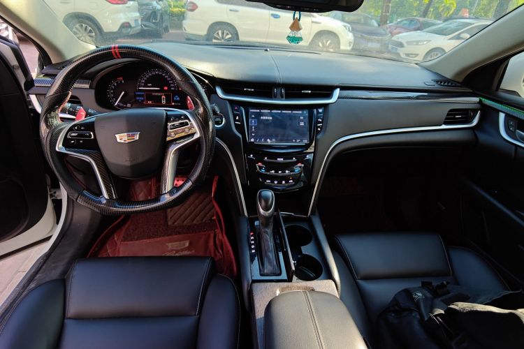凯迪拉克XTS 2018款 28T 技术型中控内饰12
