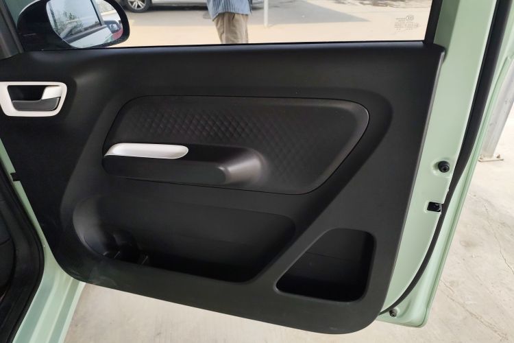 五菱汽车 宏光MINIEV 2024款 第三代 215km 青春版中控内饰42