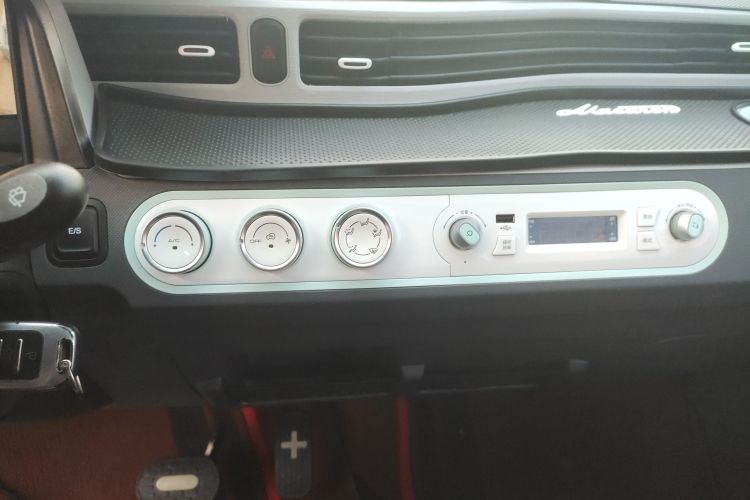 五菱汽车 宏光MINIEV 2021款 马卡龙臻享款 磷酸铁锂中控内饰16