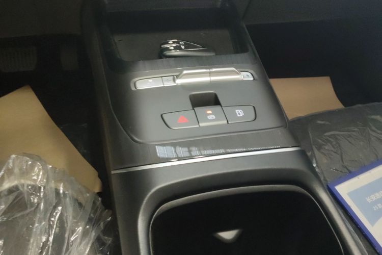 长安 逸动PHEV 2025款 智慧新蓝鲸 145KM 高能版中控内饰18