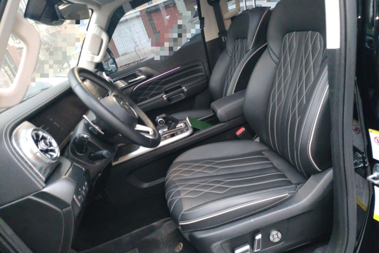 坦克300 2023款 越野版 2.0T 挑战者中控内饰19