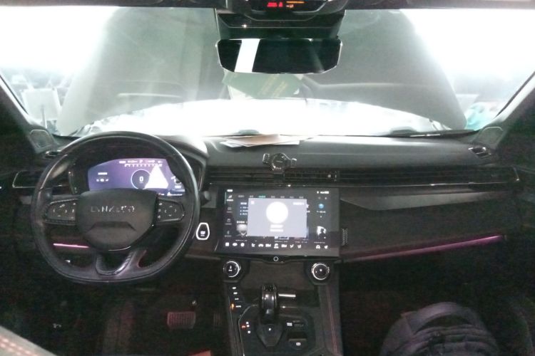 领克05 2020款 2.0TD 四驱劲Halo中控内饰7002