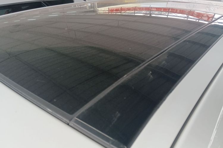 捷豹F-PACE 2016款 2.0T 两驱R-Sport运动版局部细节57