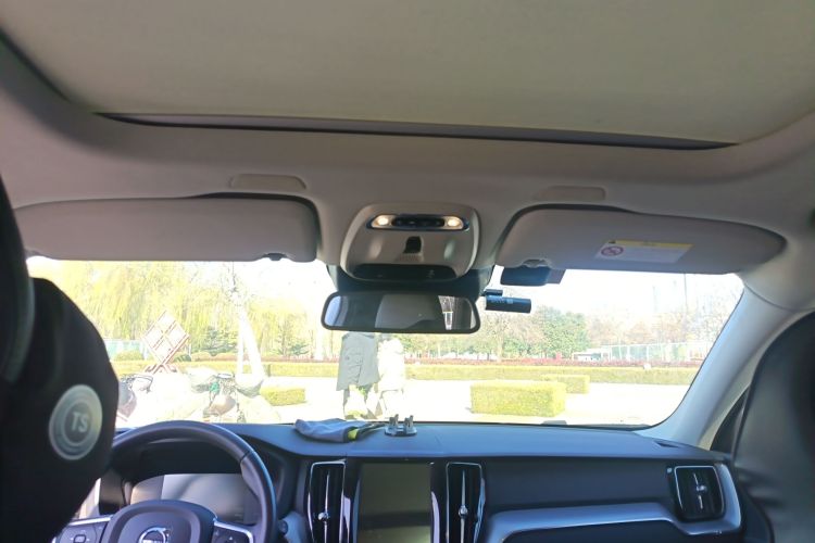 沃尔沃XC60 2021款 T5 四驱智逸豪华版中控内饰22