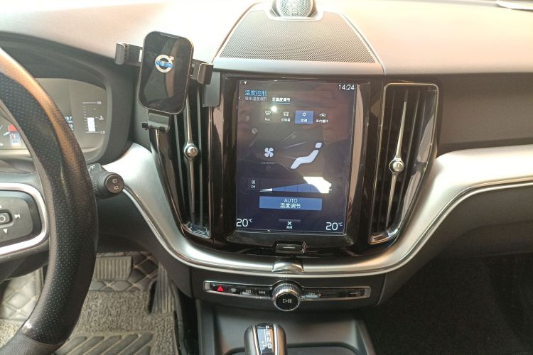 沃尔沃XC60 2020款 T5 四驱智逸豪华版中控内饰16