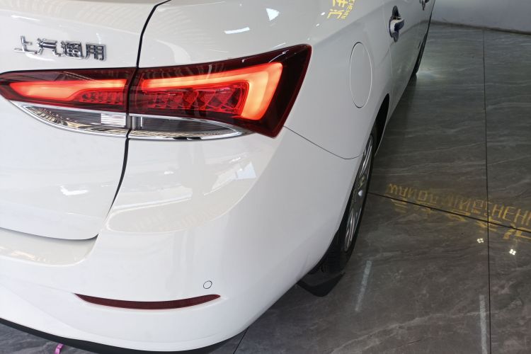 别克 英朗 2019款 15T 双离合互联精英型 国VI车身外观9