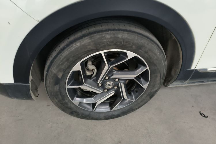 东风风神AX7 2019款 1.6T 自动AI先锋型 国V车身外观6007