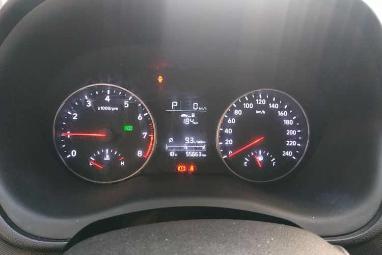 现代 悦动 2020款 1.6L 自动GL悦目版中控内饰14