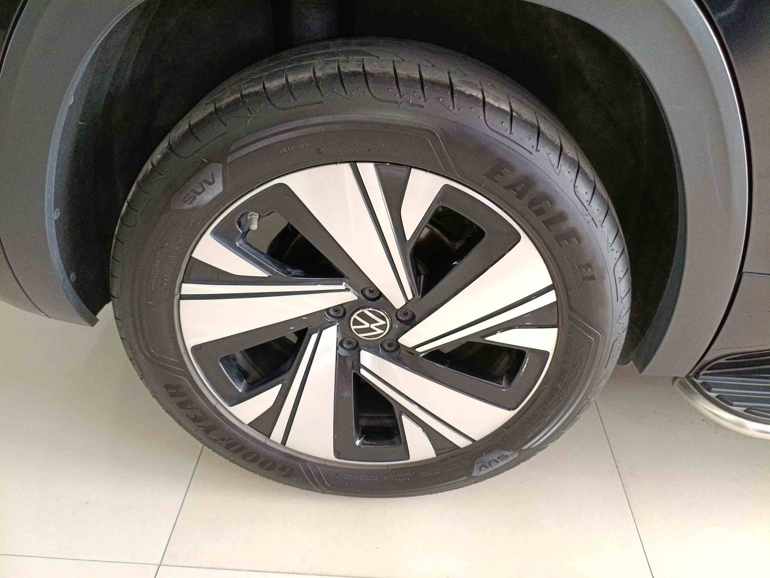 大众 途昂X 2023款 380TSI 四驱尊崇豪华版(4)