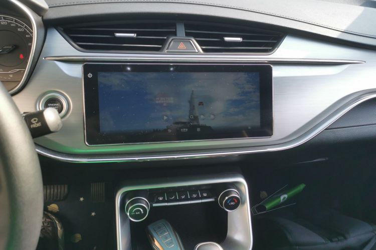 吉利汽车 缤瑞 2020款 改款 1.4T CVT亚运版中控内饰16