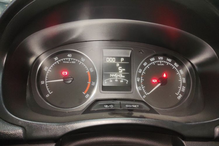 斯柯达 晶锐 2014款 1.6L 自动Sport版局部细节14