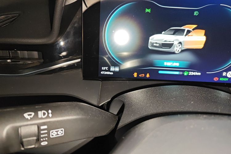 零跑汽车 零跑S01 2019款 380 Pro中控内饰15