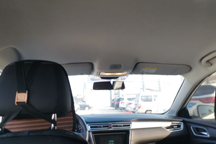 荣威i5 2020款 1.5L 手动4G互联领豪版中控内饰22