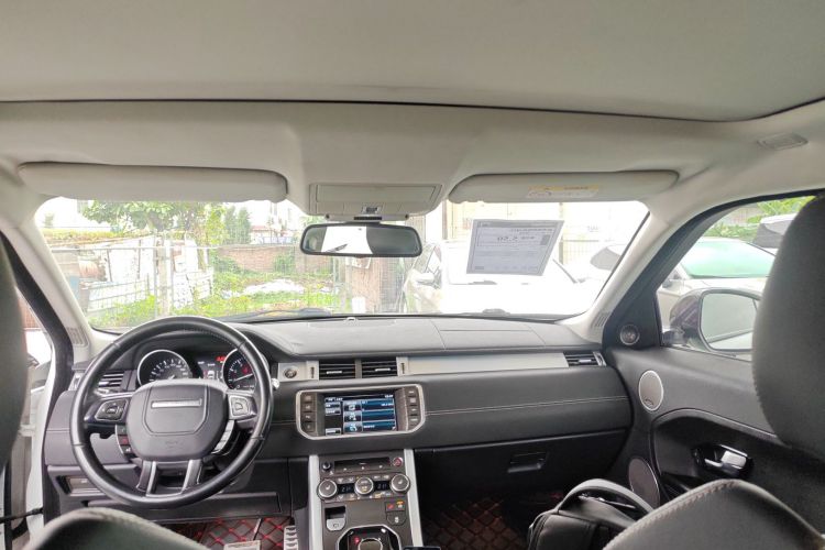 路虎 揽胜极光(进口) 2014款 2.0T 5门耀动版局部细节22