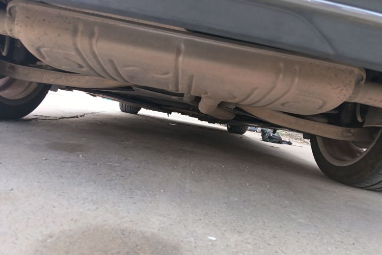 奔驰B级 2015款 B 200 动感型局部细节9009