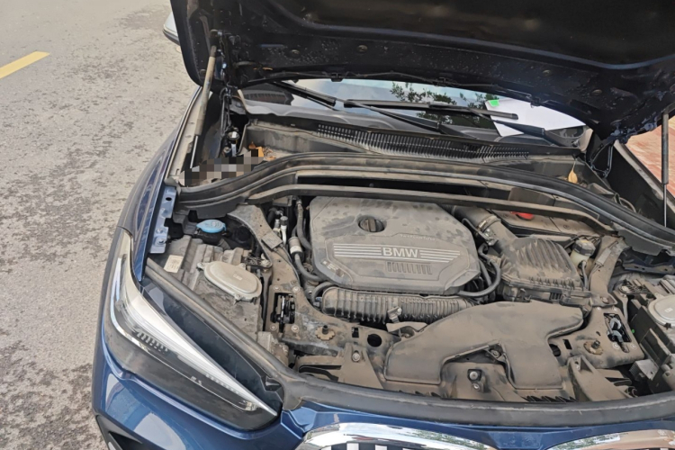 宝马X1 2021款 xDrive25Li 尊享型局部细节9006