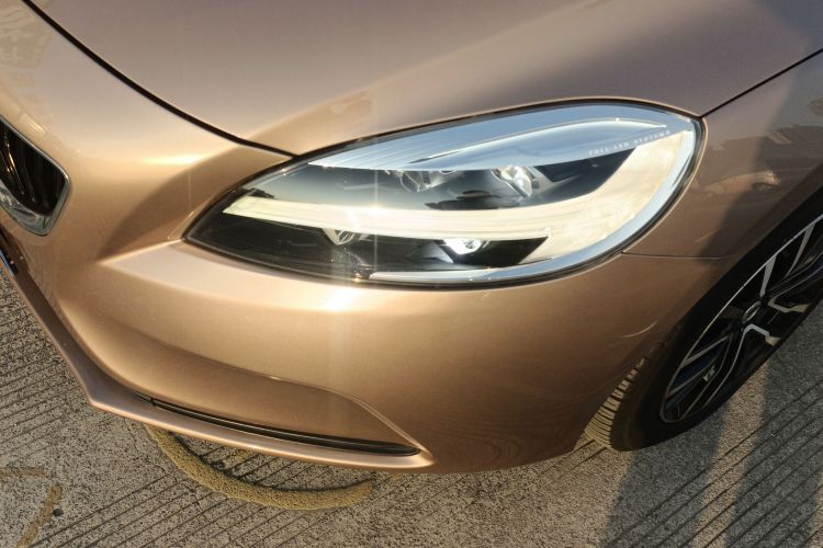 沃尔沃V40 2017款 T3 智逸版局部细节36