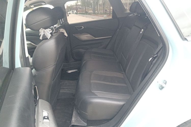 宝骏Valli 2021款 1.5T 大理天空 CVT尊享型中控内饰21