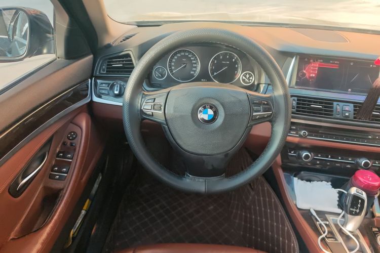 宝马5系 2014款 525Li 领先型局部细节13