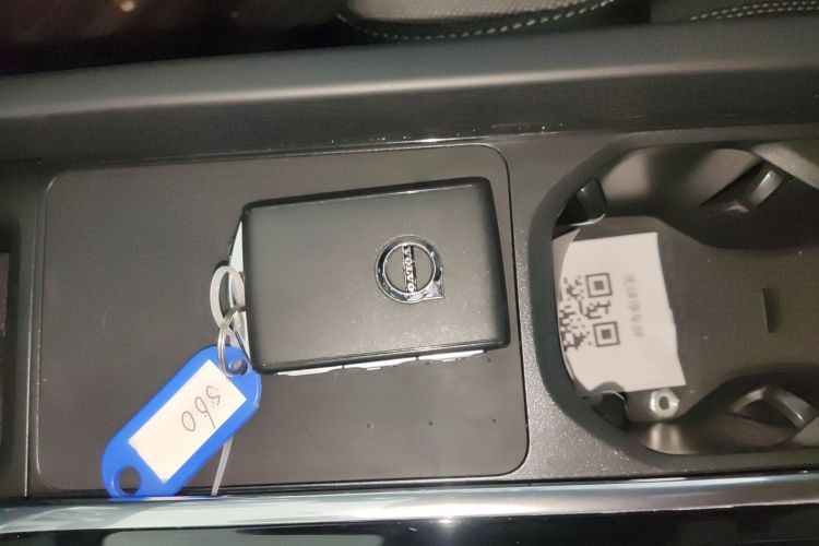 沃尔沃S60 2025款 B5 智雅运动版中控内饰11