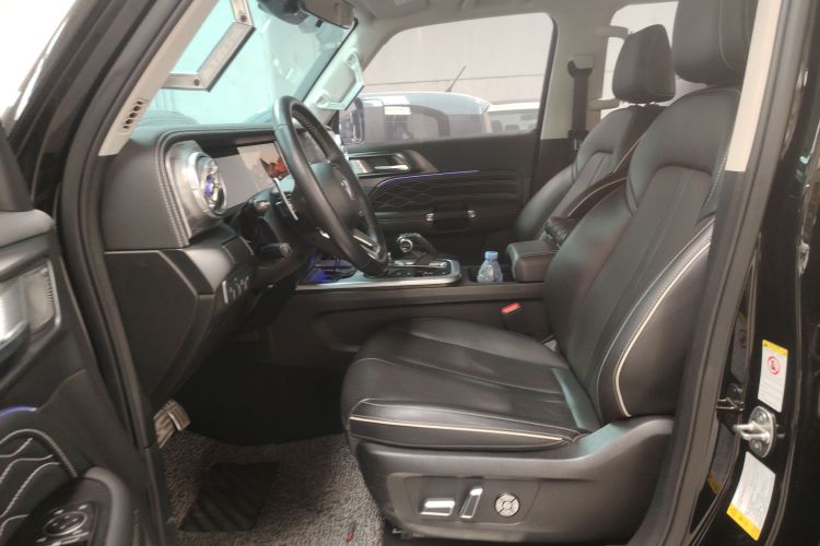 坦克300 2021款 越野版 2.0T 征服者局部细节19